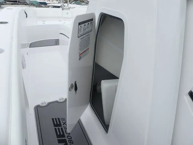 Slide: The Image of Twin Vee 280 GFX2 2026 - 16