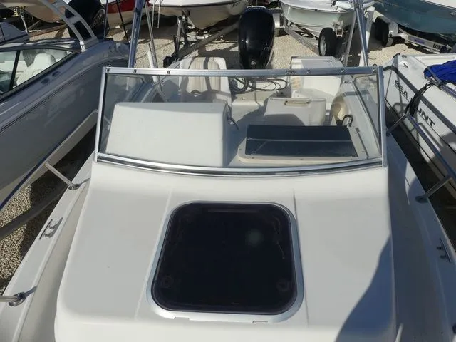 Slide: The Image of Sea Pro CUDDY WALKAROUND 1998 - 11