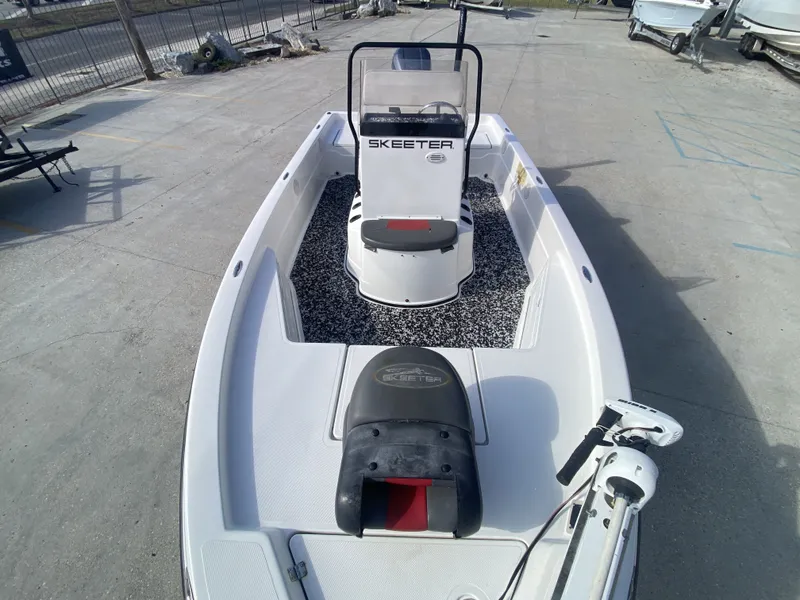 Slide: The Image of Skeeter ZX20 Bay 2006 - 14