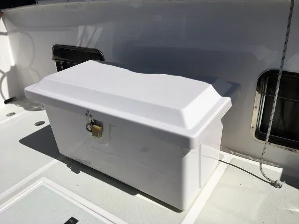Slide: The Image of White storage box on DeFever 44+5 yacht, year 2005. - 5