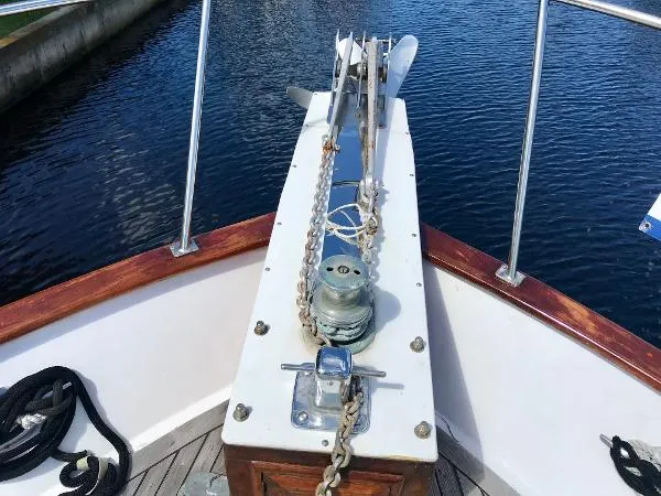 Slide: The Image of Ocean Alexander 43 Double Cabin 1983 - 5