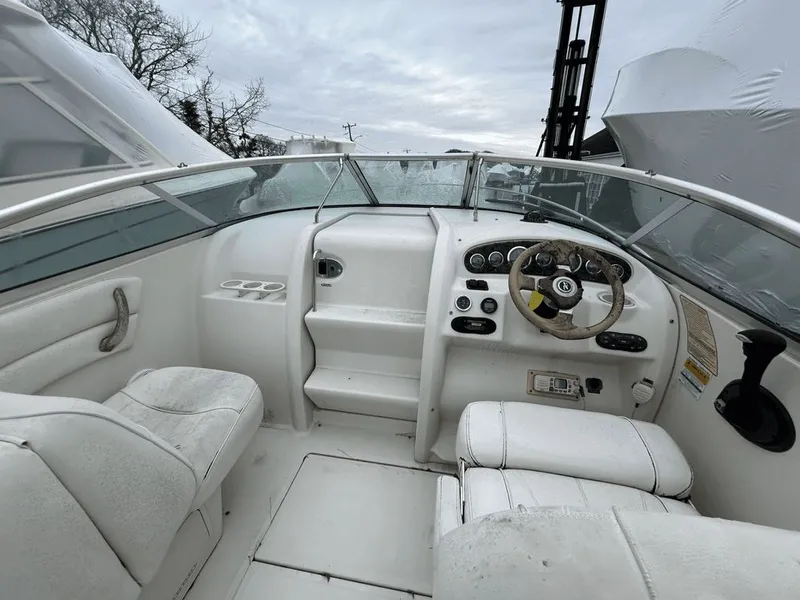 Slide: The Image of Sea Ray 225 Weekender 2001 - 2