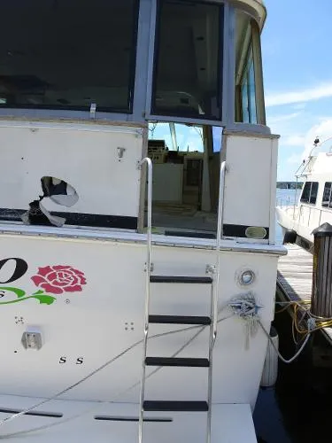 Slide: The Image of Bertram 58 Flybridge Motor Yacht 1981 - 8