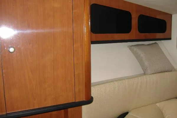Slide: The Image of Sea Ray 290 Sundancer 2006 - 11