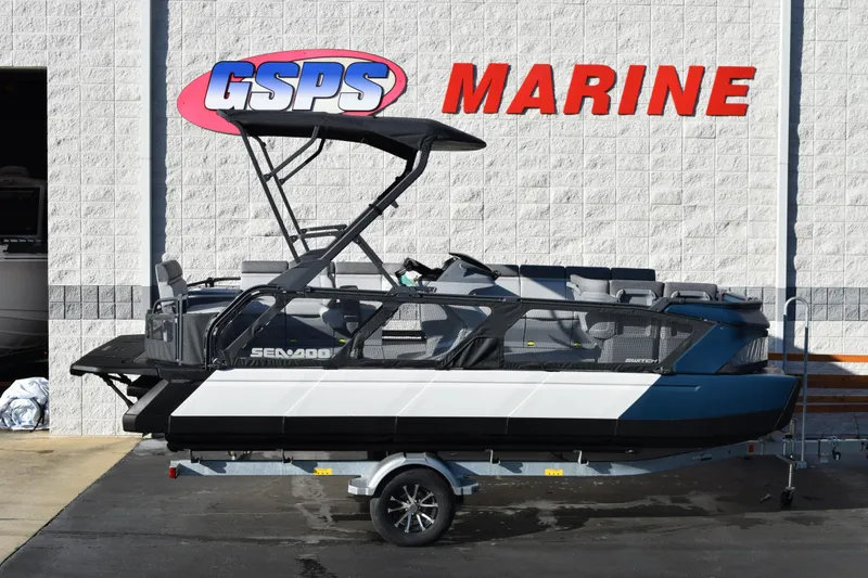 The Image of 2026 Sea-Doo Switch Cruise 21 pontoon boat displayed at GSPS Marine dealership. - 1