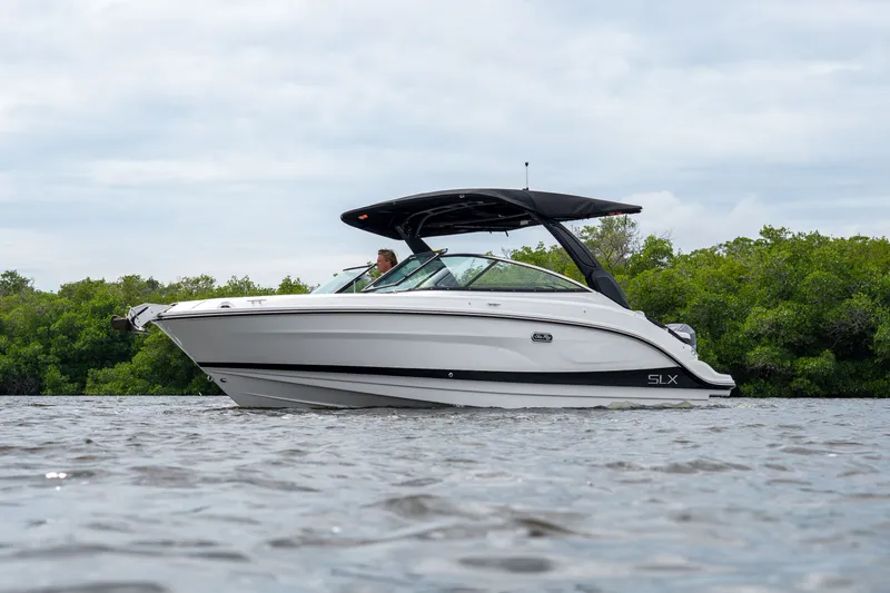 Slide: The Image of Sea Ray SLX 260 Outboard 2026 - 2