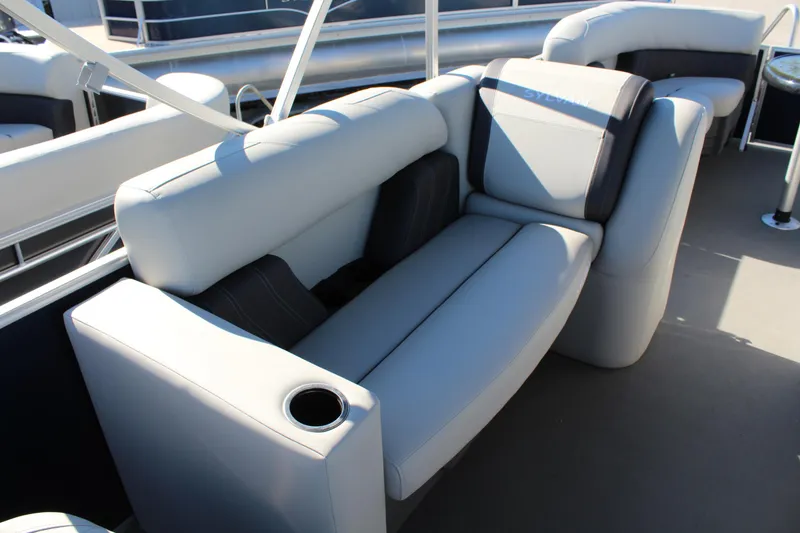 Slide: The Image of Sylvan Mirage 820 PARTY FISH - 5