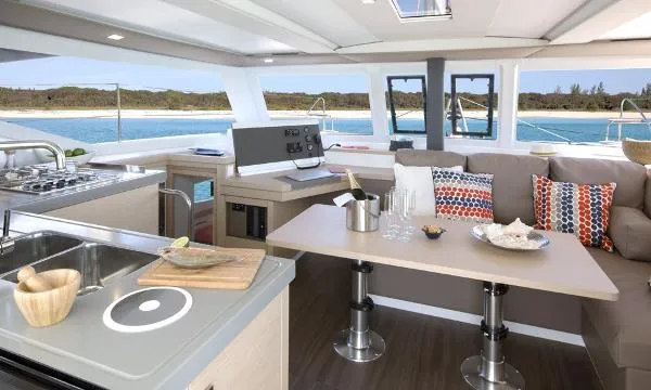 Slide: The Image of Fountaine Pajot Lucia 40 2020 - 10