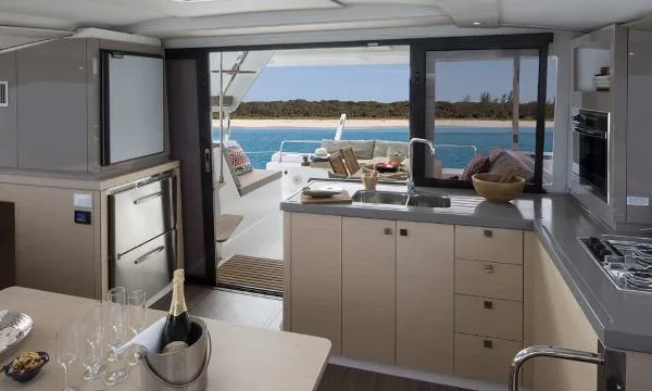 Slide: The Image of Fountaine Pajot Lucia 40 2020 - 11