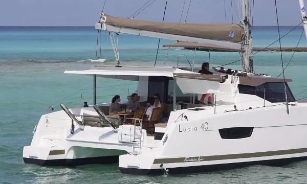 Slide: The Image of Fountaine Pajot Lucia 40 2020 - 6