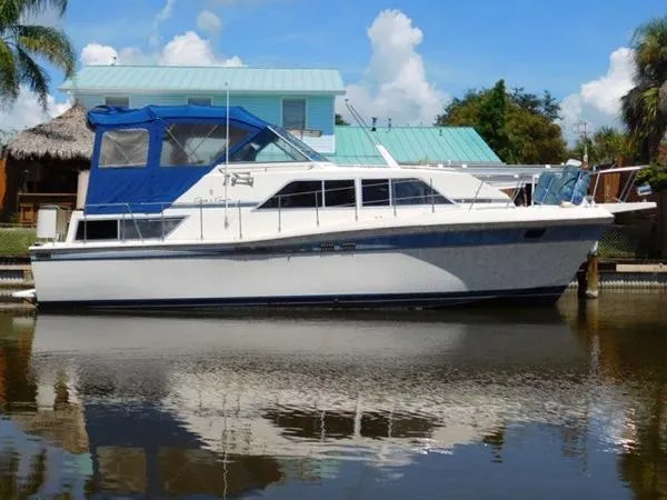 Slide: The Image of Chris-Craft CATALINA 380 1985 - 0