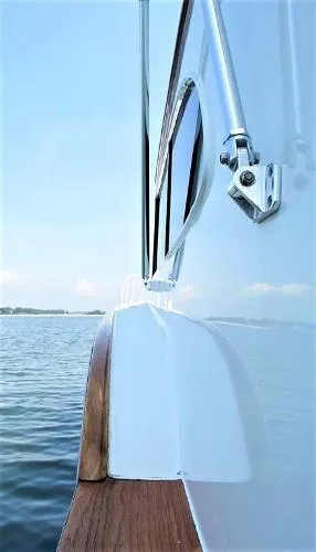 Slide: The Image of Buddy Davis 47 Sportfish 1988 - 8
