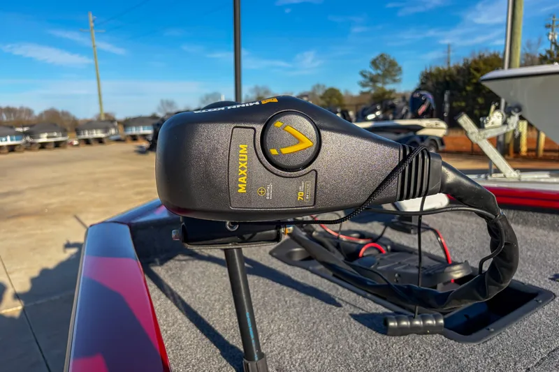 Slide: The Image of 2024 Tracker Pro Team 175 TXW Tournament Edition with Minn Kota Maxxum trolling motor. - 12