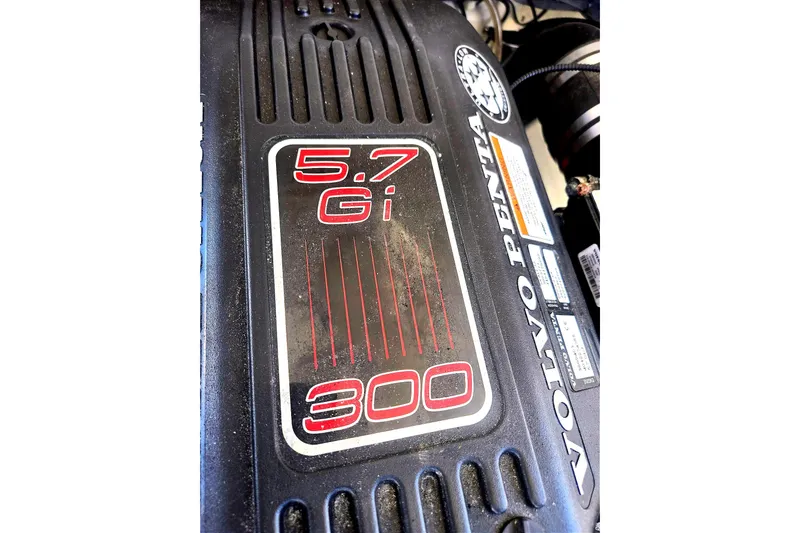 Slide: The Image of Volvo Penta 5.7 Gi 300 engine in 2008 Cobalt 212 boat. - 20