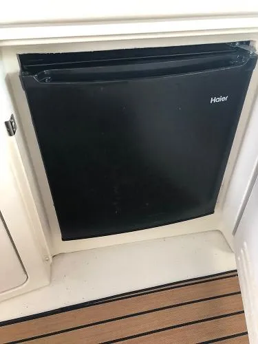 Slide: The Image of Sea Ray 380 Sundancer 2003 - 11