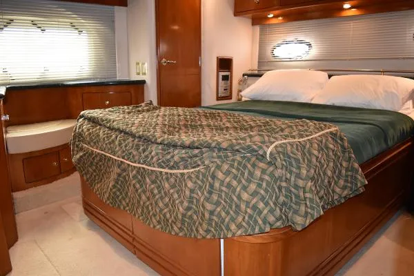 Slide: The Image of Carver Yachts 506 Motor Yacht 2001 - 8