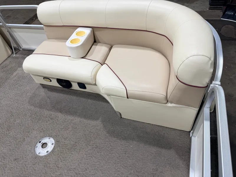 Slide: The Image of G3 PB 20 Pontoon 2006 - 12