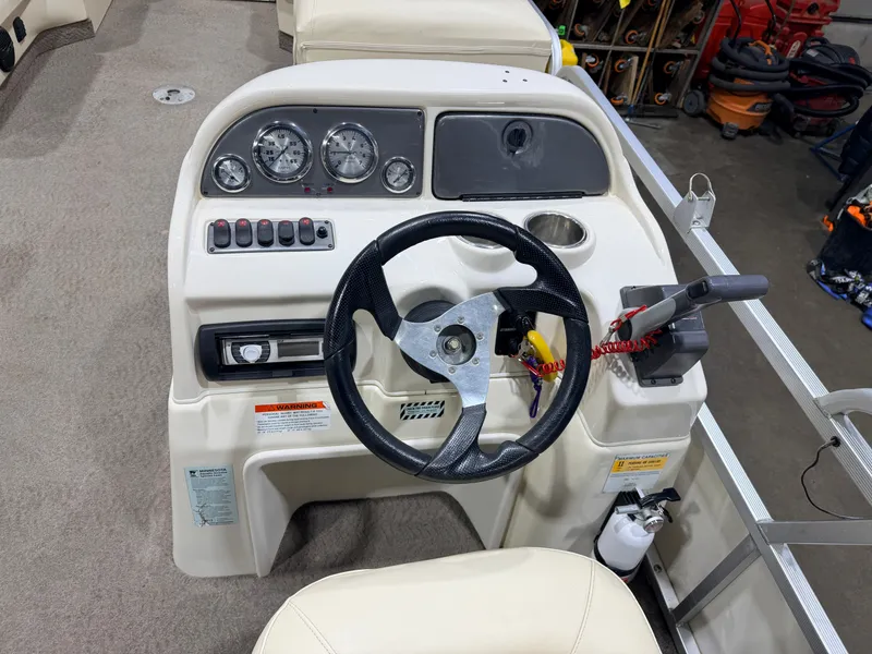 Slide: The Image of G3 PB 20 Pontoon 2006 - 22