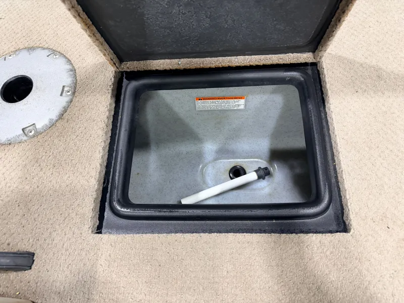 Slide: The Image of Princecraft VENTURA 192 DECK BOAT 2008 - 13