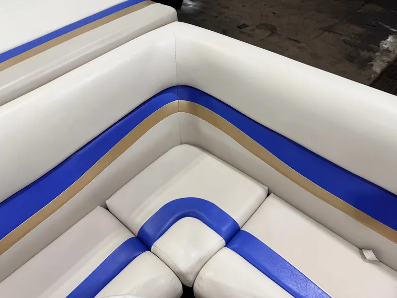 Slide: The Image of Princecraft VENTURA 192 DECK BOAT 2008 - 38