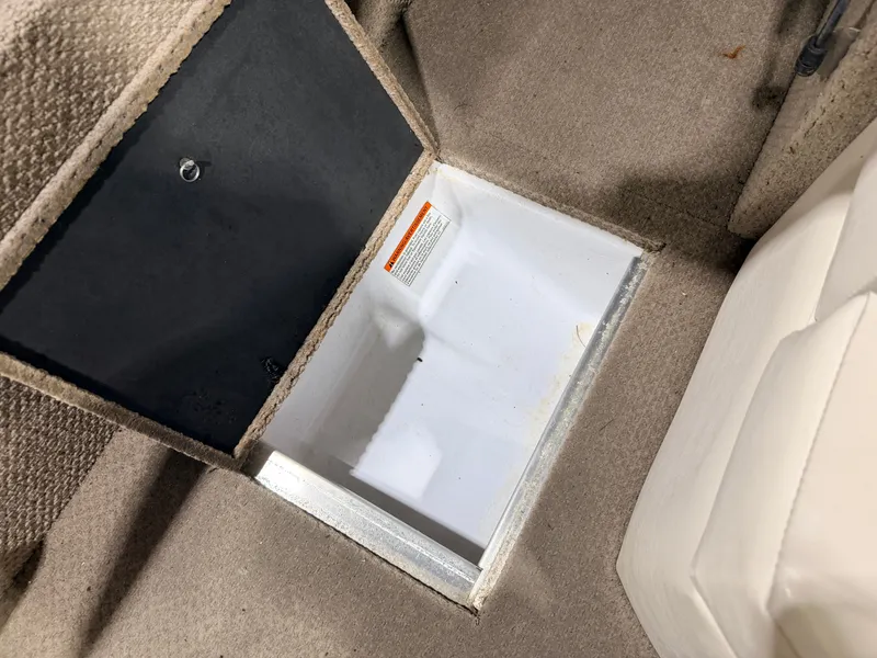 Slide: The Image of Princecraft VENTURA 192 DECK BOAT 2008 - 52