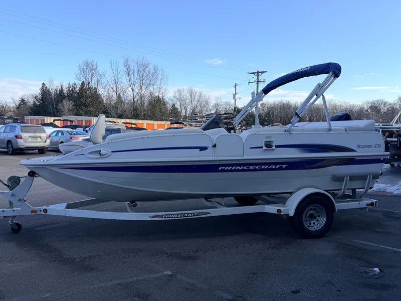 Slide: The Image of Princecraft VENTURA 192 DECK BOAT 2008 - 55