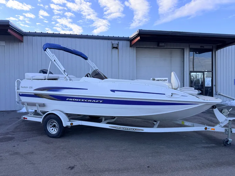 Slide: The Image of Princecraft VENTURA 192 DECK BOAT 2008 - 65