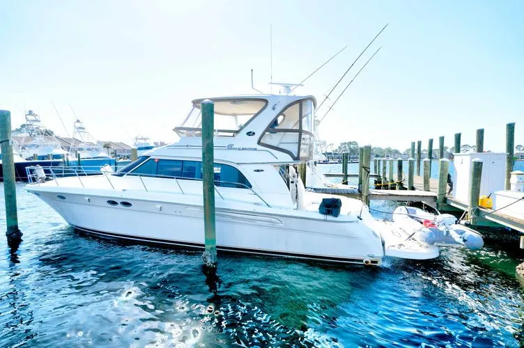 The Image of 2004 Sea Ray 480 Sedan Bridge - Image 1 - 1