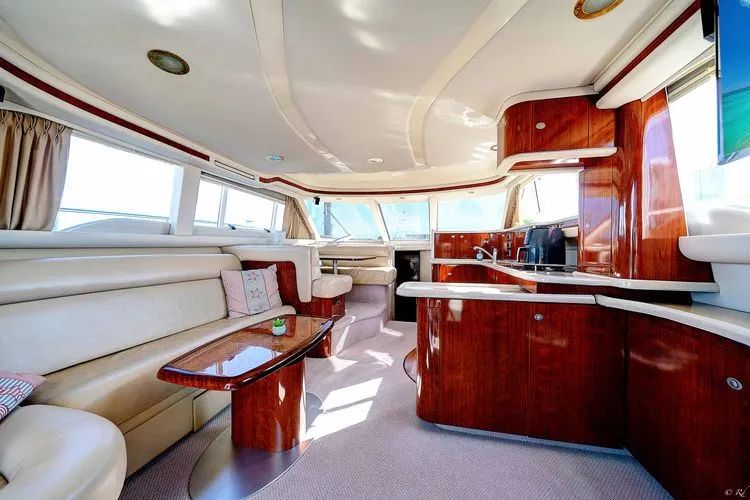 Slide: The Image of 2004 Sea Ray 480 Sedan Bridge - Image 10 - 10