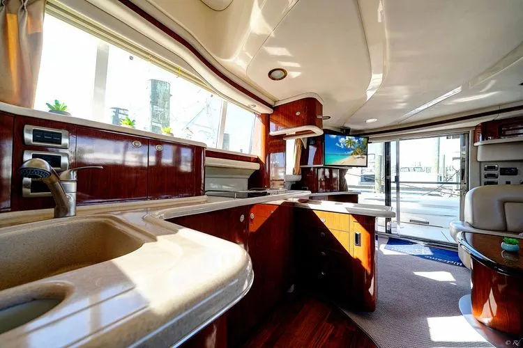 Slide: The Image of 2004 Sea Ray 480 Sedan Bridge - Image 12 - 12