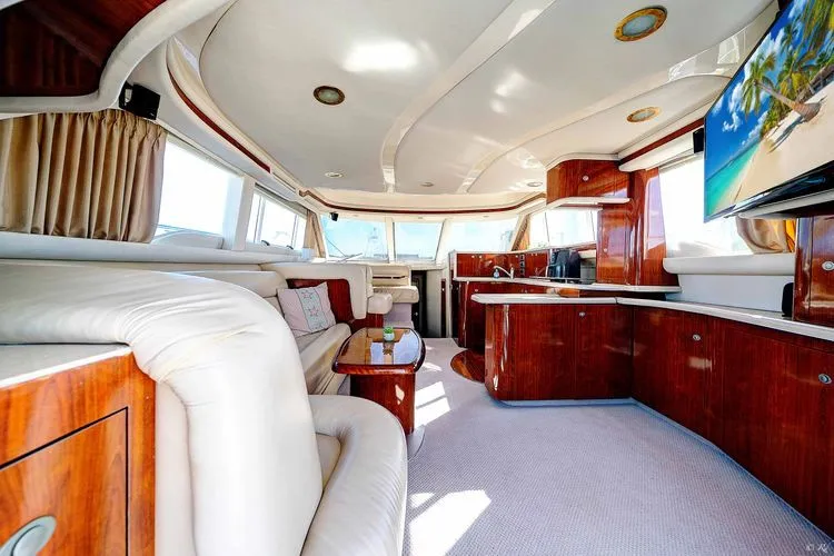 Slide: The Image of 2004 Sea Ray 480 Sedan Bridge - Image 14 - 14