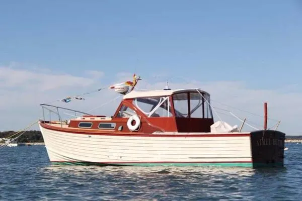 Slide: The Image of MacKenzie Cuttyhunk Bass Boat 1968 - 0