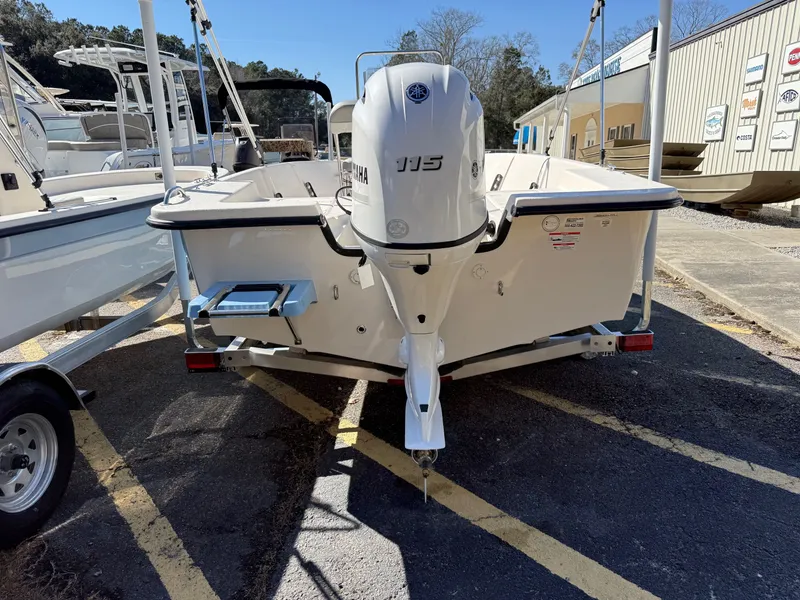 Slide: The Image of Carolina EV 180 SEA SKIFF 2026 - 11