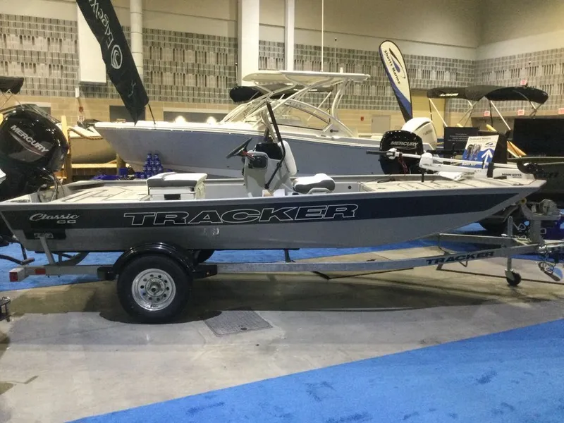 Slide: The Image of Tracker CLASSIC CC 2026 - 24