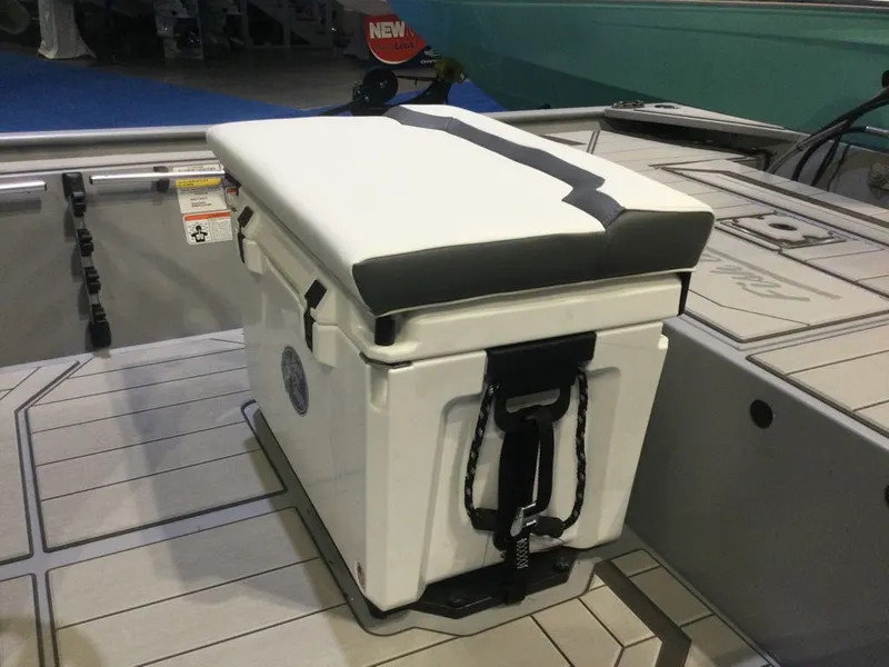 Slide: The Image of Tracker CLASSIC CC 2026 - 25