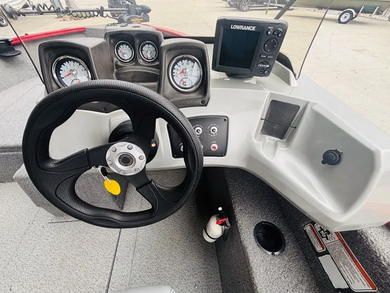 Slide: The Image of Tracker pro v 175 guide 2016 - 6