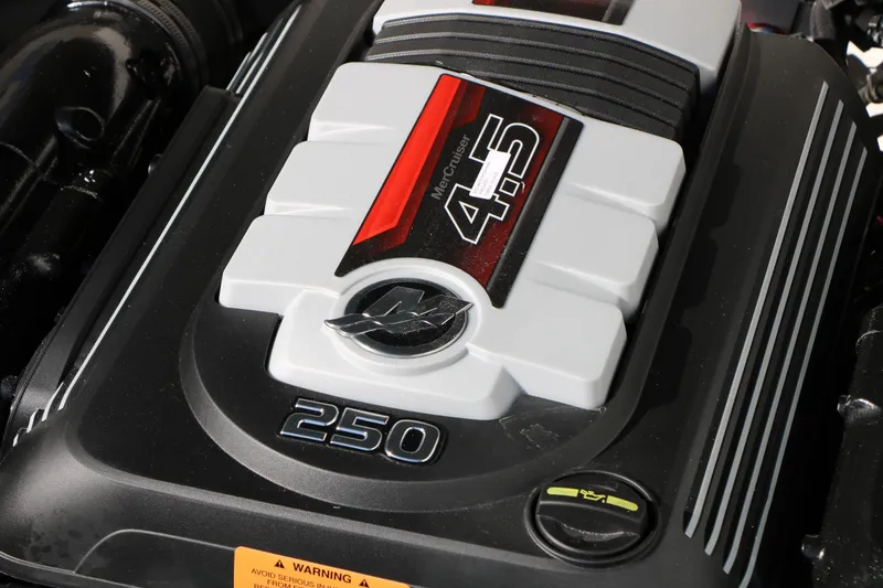 Slide: The Image of Engine of 2026 Chaparral 21 SSi Ski & Fish boat, featuring MerCruiser 4.5L, 250 HP. - 27