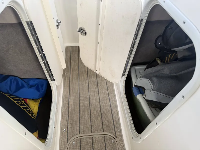 Slide: The Image of Bryant 214 2005 - 16