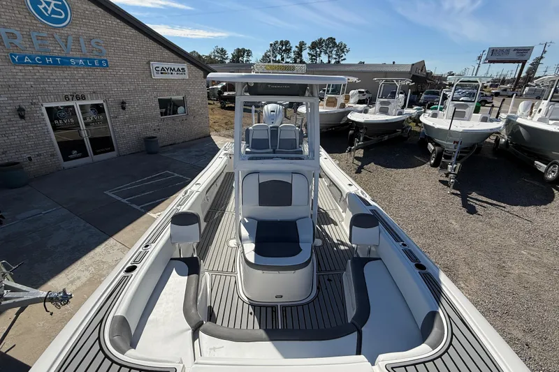 Slide: The Image of 2019 Tidewater 2700 Carolina Bay boat at Revis Yacht Sales dealership. - 30