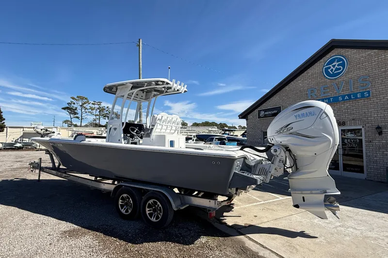 Slide: The Image of 2019 Tidewater 2700 Carolina Bay boat with Yamaha engine at Revis Yacht Sales. - 7