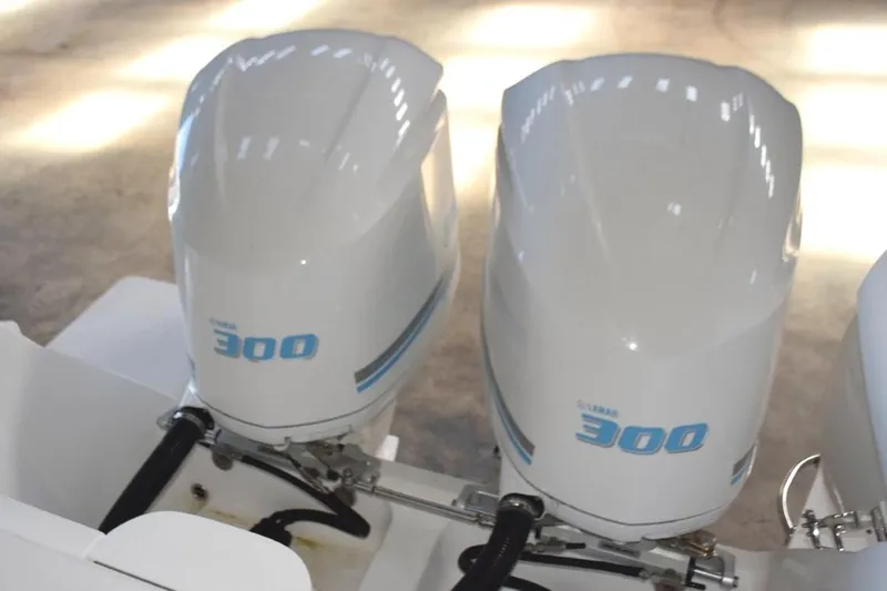 Slide: The Image of Twin Yamaha 300hp 4-strokes, low hour dependable power with power assist steering. - 33