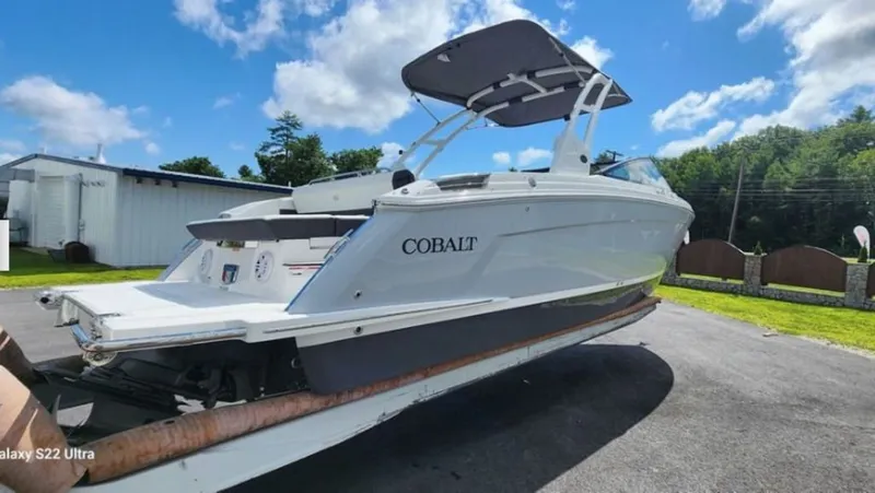 Slide: The Image of Cobalt R8 2025 - 4