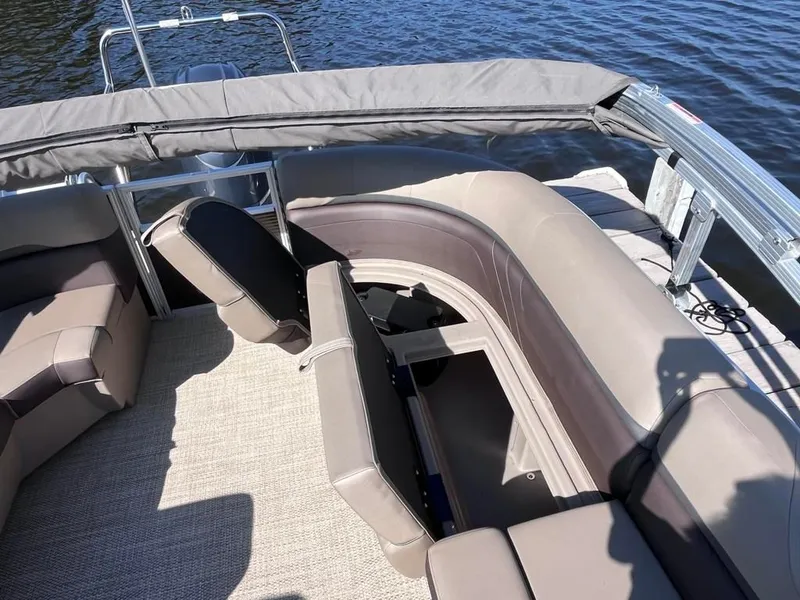 Slide: The Image of Bennington 23SXSRC SPS TRI 2024 - 26