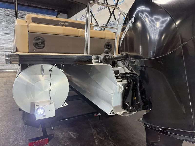 Slide: The Image of Barletta Cabrio 22UC 2022 - 7