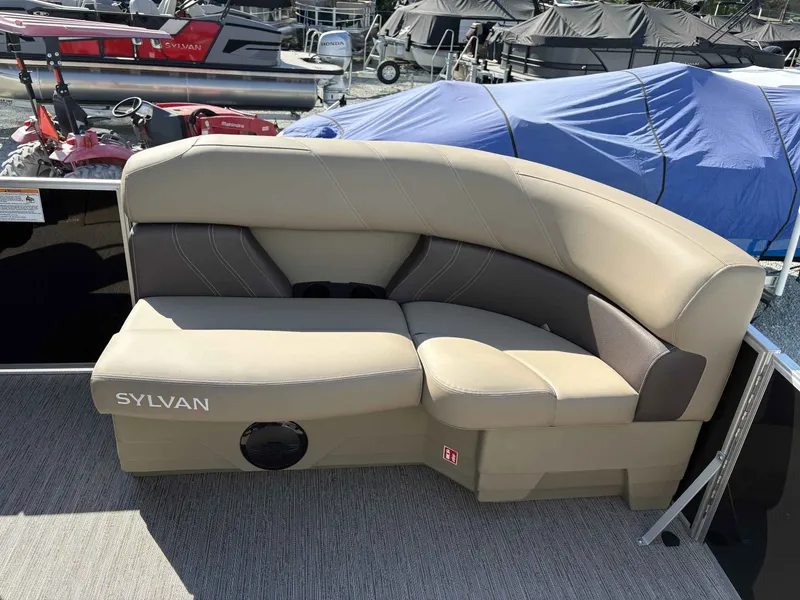 Slide: The Image of Sylvan 8520 LZ 2026 - 6