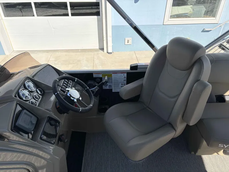 Slide: The Image of Sylvan 8520 LZ 2026 - 8