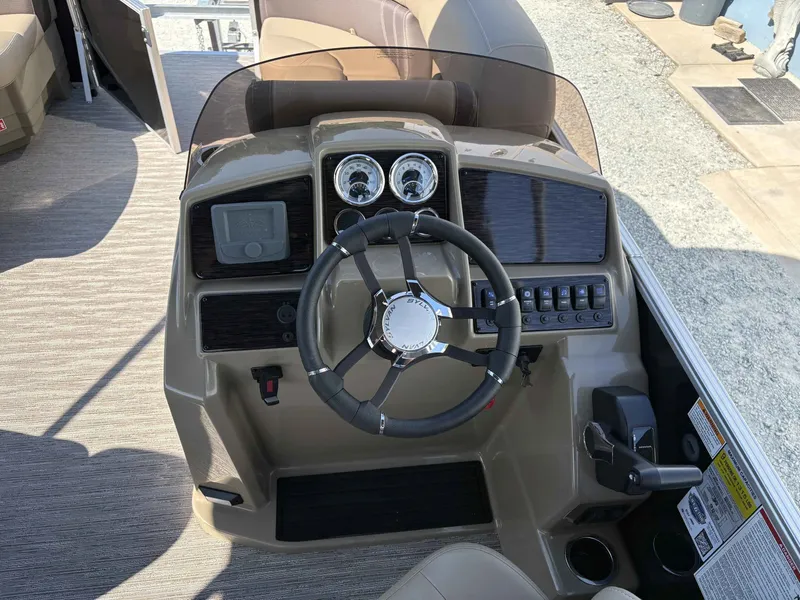 Slide: The Image of Sylvan 8520 LZ 2026 - 9