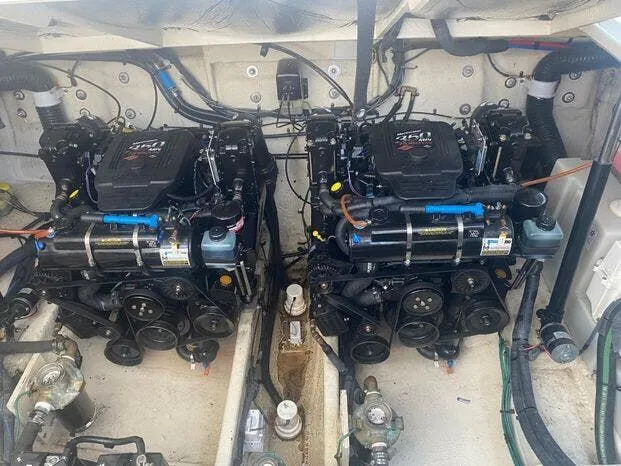 Slide: The Image of Sea Ray Sundancer 320 2007 - 7