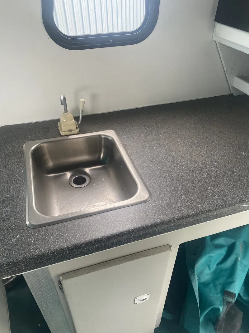 Slide: The Image of Sun Tracker Regency Party Hut 30 1994 - 10