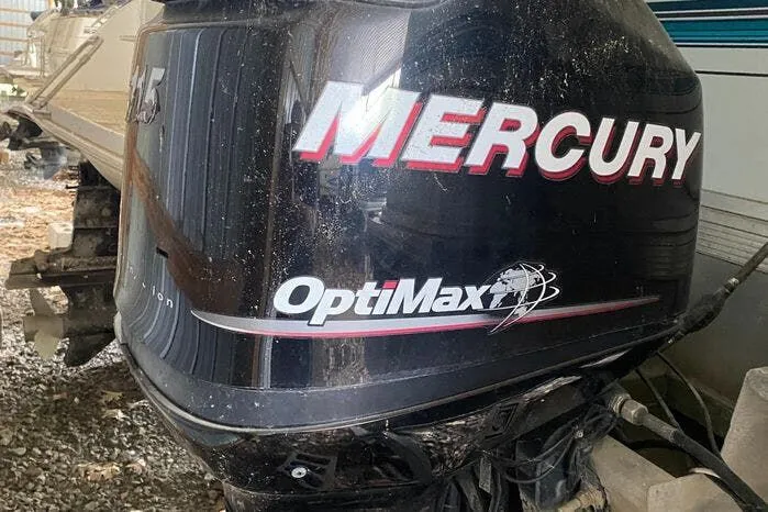 Slide: The Image of Sun Tracker Regency Party Hut 30 1994 - 8